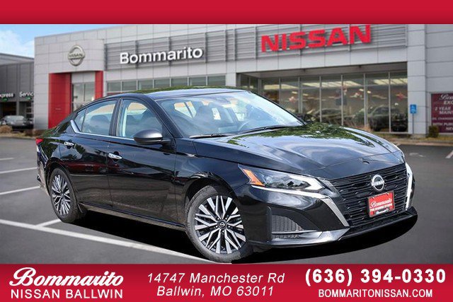 Certified 2025 Nissan Altima 2.5 SV FWD image 1