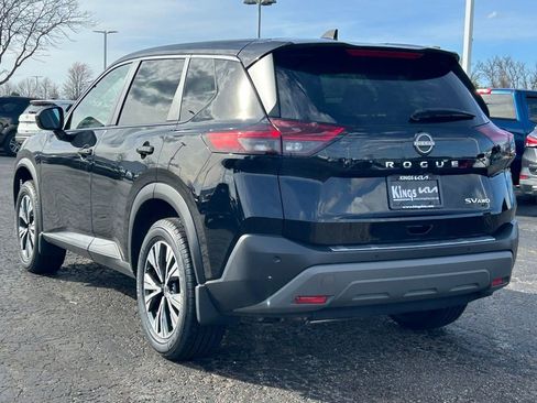 Used 2023 Nissan Rogue SV image 5