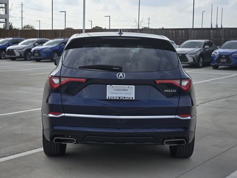 Certified 2023 Acura MDX FWD w/ Technology Package image 7