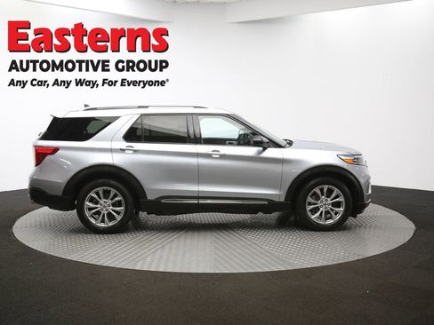 Used 2024 Ford Explorer Limited image 45