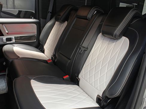 Used 2021 Mercedes-Benz G 550 image 40