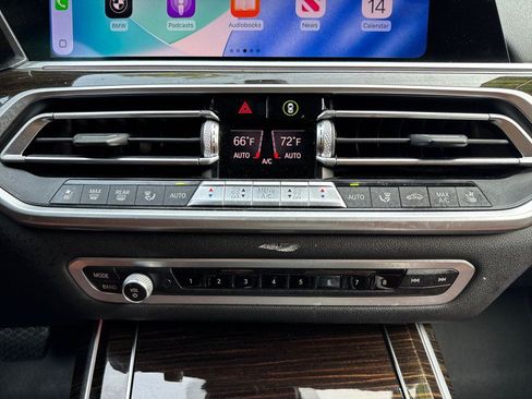 Used 2020 BMW X7 xDrive40i w/ Premium Package AWD/4WD image 25
