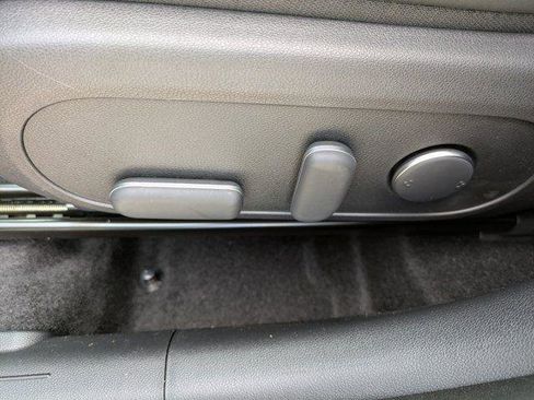 New 2026 Hyundai Kona SEL Premium image 17