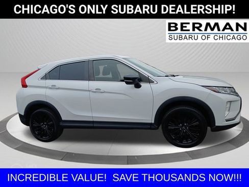 Used 2018 Mitsubishi Eclipse Cross LE image 2