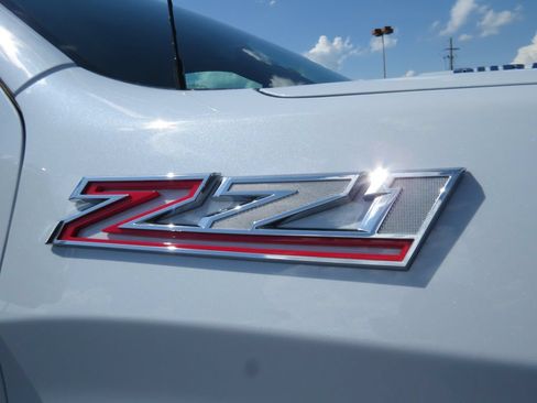 Certified 2026 Chevrolet Silverado 1500 LTZ w/ Z71 Off-Road Package AWD/4WD image 12