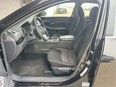 Used 2025 Nissan Sentra SV image 27