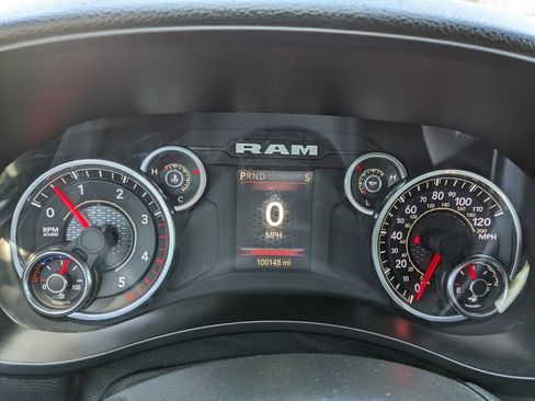 Used 2024 RAM 2500 Tradesman w/ Chrome Appearance Group AWD/4WD image 29