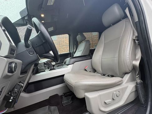 Used 2016 Ford F150 Lariat w/ Equipment Group 502A Luxury AWD/4WD image 2