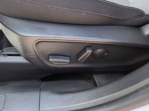 Used 2024 Ford Escape Active FWD image 8