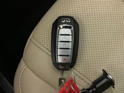 Used 2023 INFINITI QX60 Luxe w/ Cargo Package AWD/4WD image 28