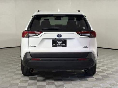 Used 2024 Toyota RAV4 LE image 4