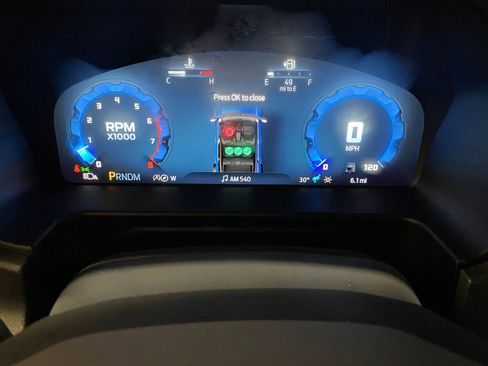 New 2025 Ford Bronco Badlands image 12