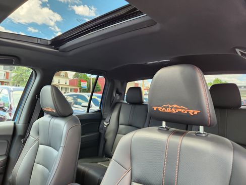 Certified 2025 Honda Ridgeline TrailSport image 12