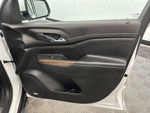 Used 2020 GMC Acadia Denali w/ Technology Package image 16