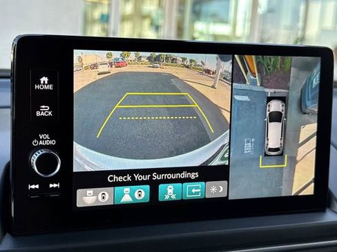 Certified 2024 Honda Pilot Elite image 26