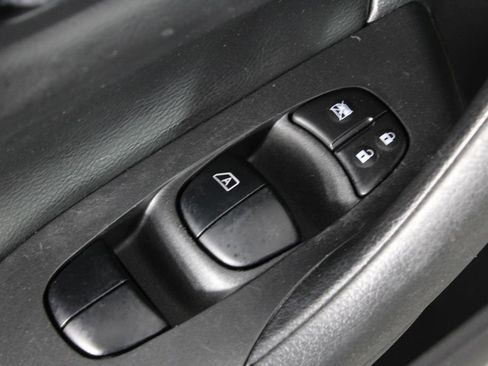 Used 2017 Nissan Altima 2.5 SR image 21