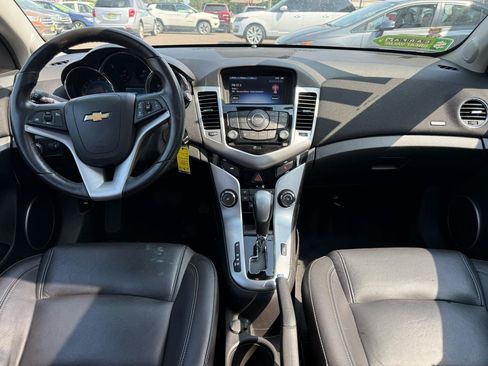 Used 2016 Chevrolet Cruze LT w/ RS Appearance Package FWD image 12