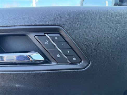 New 2026 Chevrolet Colorado ZR2 w/ Off-Road Front Bumper Package image 17