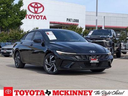 Used 2024 Hyundai Elantra SEL w/ Convenience Package