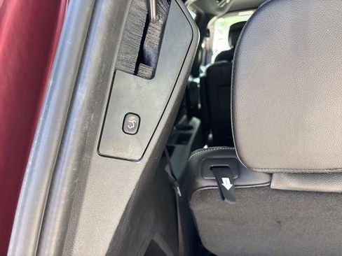 Used 2020 Dodge Grand Caravan SXT w/ Driver Convenience Group FWD image 13