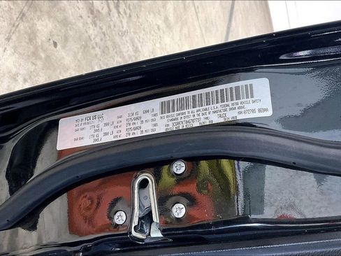 Used 2017 RAM 1500 Express w/ Express Value Package image 34