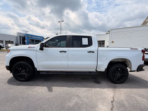 Used 2023 Chevrolet Silverado 1500 LT Trail Boss AWD/4WD image 10