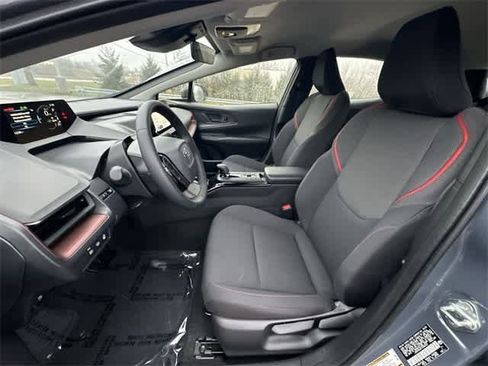 Used 2026 Toyota Prius Plug-In Hybrid image 16