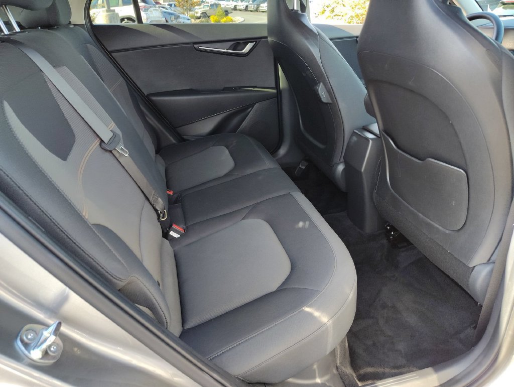 Used 2024 Kia Niro LX FWD image 23