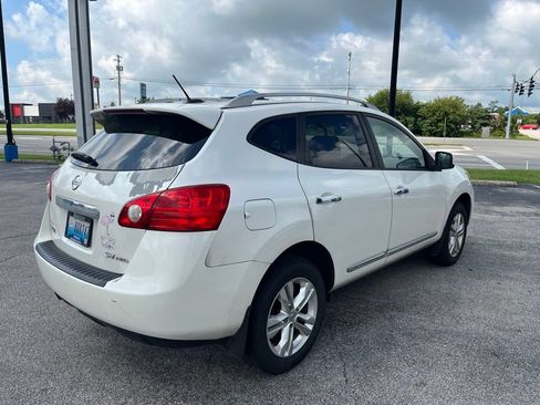 Used 2013 Nissan Rogue SV AWD/4WD image 3