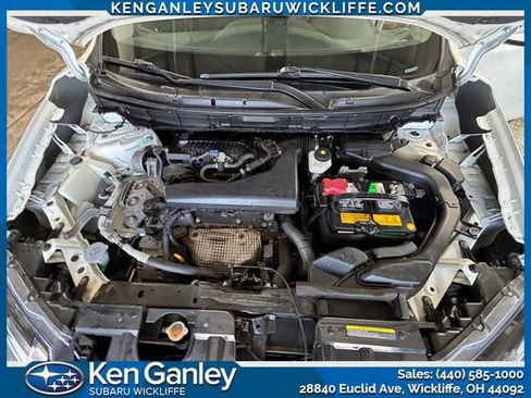 Used 2018 Nissan Rogue SV AWD/4WD image 26