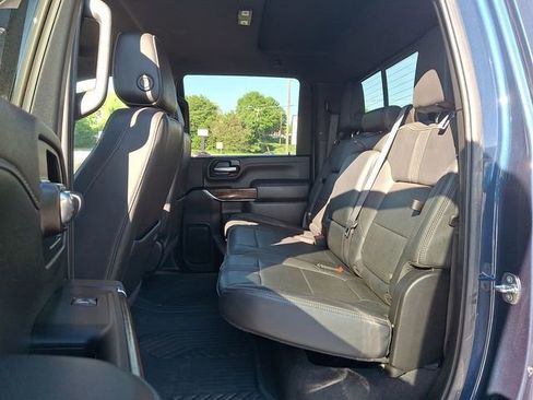 Used 2023 Chevrolet Silverado 2500 High Country AWD/4WD image 10