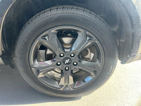 Used 2019 Dodge Journey Crossroad AWD/4WD image 16