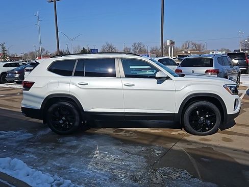 New 2026 Volkswagen Atlas SE AWD/4WD image 4