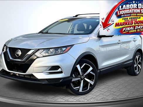 Used 2022 Nissan Rogue Sport SL AWD/4WD image 1