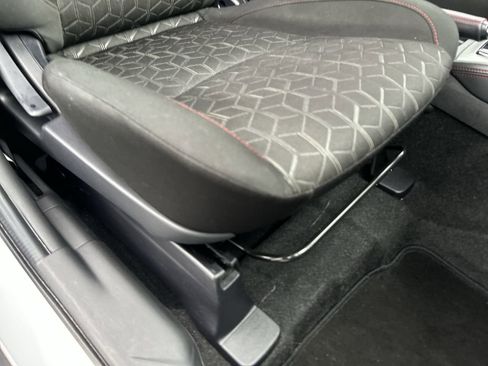 Used 2024 Mitsubishi Outlander Sport S image 14