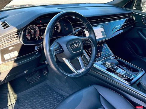 Used 2020 Audi Q8 Premium w/ Black Optic Package image 19