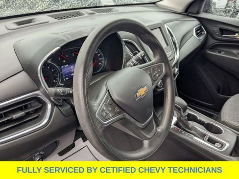 Used 2022 Chevrolet Equinox LT FWD image 18