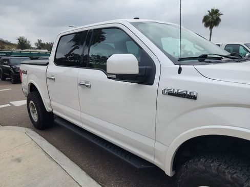 Used 2018 Ford F150 Lariat AWD/4WD image 4