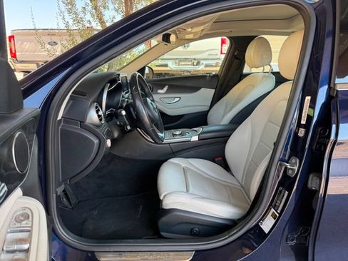 Used 2017 Mercedes-Benz C 300 Sedan image 23