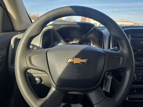 Used 2021 Chevrolet Colorado W/T image 21