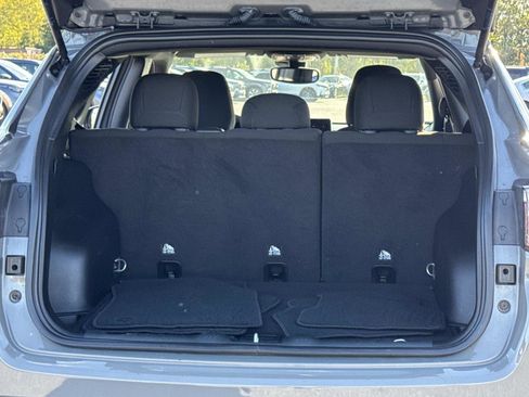 Used 2023 Jeep Compass Sport image 15