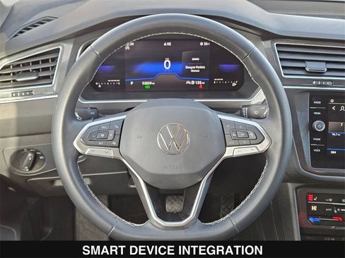 Used 2022 Volkswagen Tiguan SE image 23