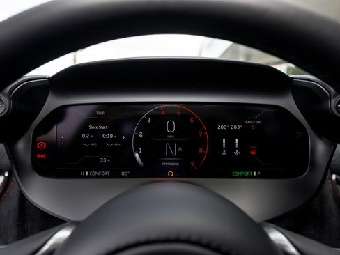 New 2026 McLaren 750S RWD image 26