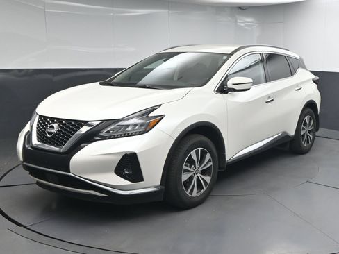 Certified 2024 Nissan Murano SV FWD image 3