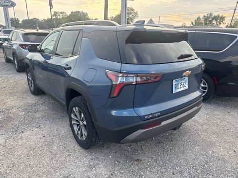 Used 2025 Chevrolet Equinox LT w/ Convenience Package II FWD image 4