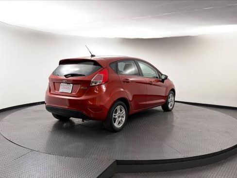 Used 2018 Ford Fiesta SE FWD image 8