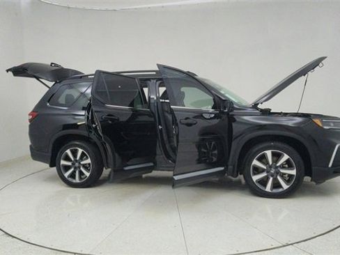 Used 2023 Honda Pilot Touring image 74