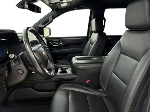 Certified 2022 Chevrolet Tahoe LT w/ Luxury Package AWD/4WD image 12