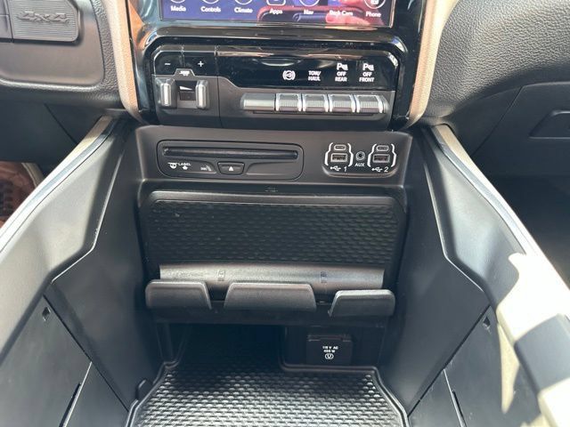 Used 2019 RAM 3500 Laramie AWD/4WD image 17