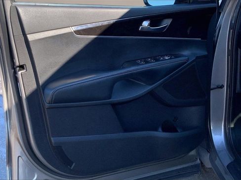 Used 2016 Kia Sorento L image 20